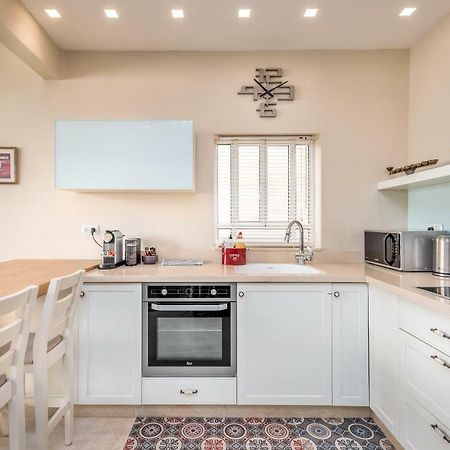 Ben-Gurion Blvd 2Bdr Close To The Beach Tel-Aviv Extérieur photo